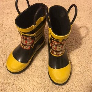 Toddler water boots